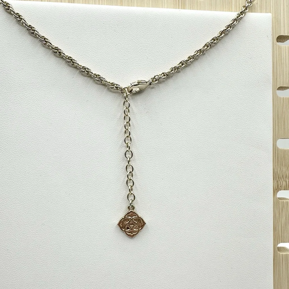 Kendra Scott Rayne Necklace Hot Pink Neon Tassel Pendant Long Goldtone Chain